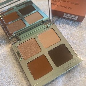 IL MAKIAGE Color Boss Squad Multi Dimensional Eye Color Quad Eyeshadow Palette
